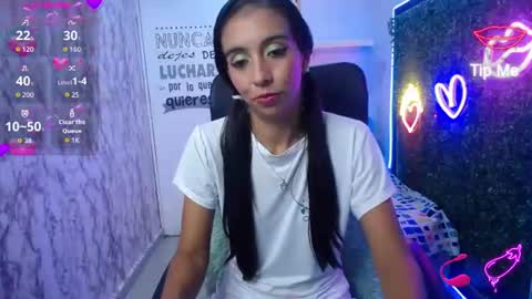 sandra  online show from June 27, 5:24 am