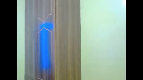 Sandy online show from January 6, 2:04 am