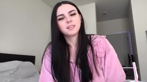 Sandra online show from March 5, 11:05 pm