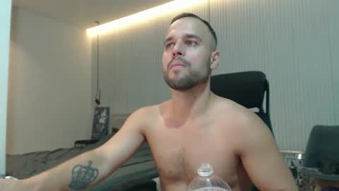 DeAlex online show from September 20, 3:04 pm