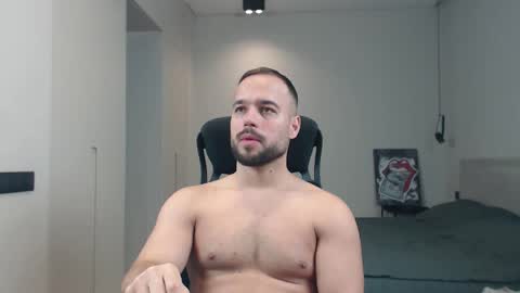 DeAlex online show from March 23, 1:27 pm