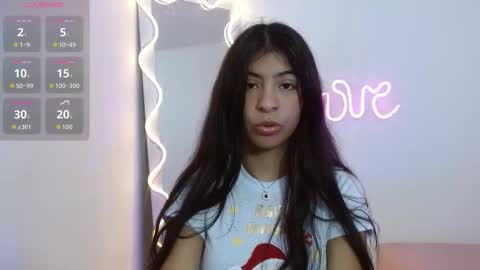 sandyy_tay online show from December 17, 1:07 pm