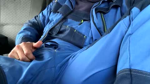 Snapshot of sanek7777 chatting on October 18, 6:39 am sanek7777 online show from October 18, 6:39 am