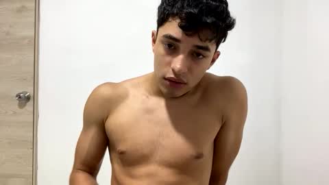 santi36rt online show from February 21, 11:30 pm