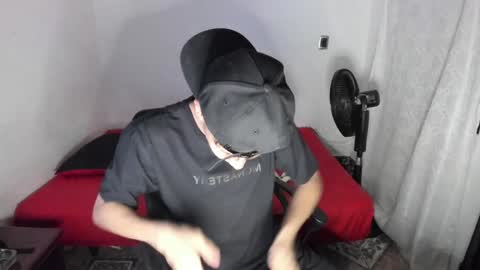 Julius Novachrono  online show from January 25, 8:00 am