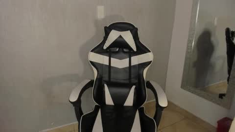 Julius Novachrono  online show from October 15, 7:37 pm