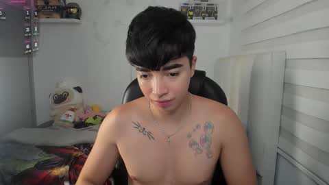 Mr. Santiago online show from March 13, 1:47 pm