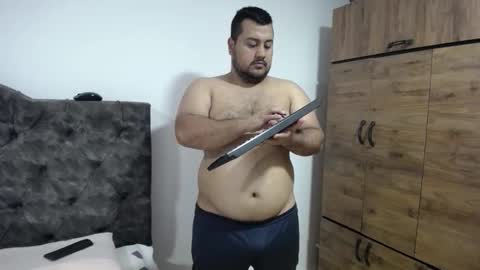 Santiago online show from December 2, 7:45 pm