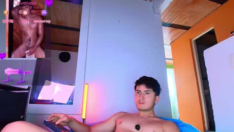 Santyago online show from November 12, 8:11 pm