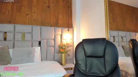 Saori  online show from March 10, 11:55 am