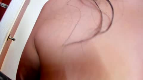 Snapshot of saphiraowen chatting on March 1, 6:21 pm saphira online show from March 1, 6:21 pm