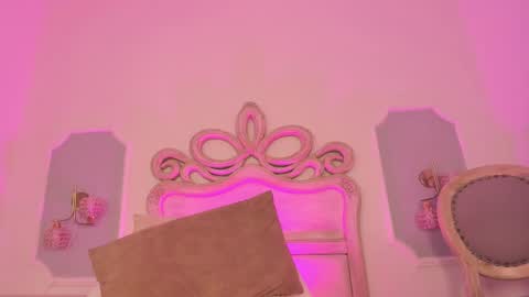 Sara online show from November 11, 4:36 am