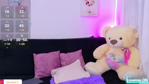 SARA online show from June 30, 5:56 pm