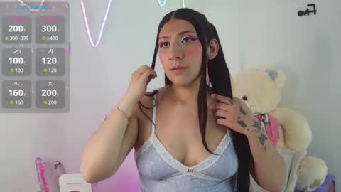SARA online show from June 9, 1:06 am