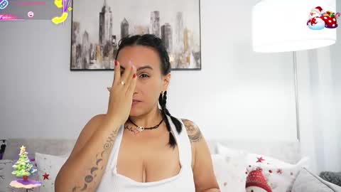   online show from December 17, 11:17 am