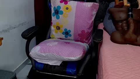 Sara Greyx online show from February 21, 9:11 pm