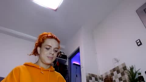 sara_johnson__ online show from July 27, 11:46 pm