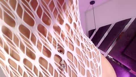 sara_lopee1 online show from September 24, 12:34 pm