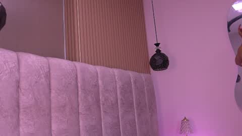 sara_lopee1 online show from July 3, 11:59 am