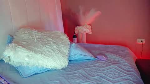 sara_lopee1 online show from March 6, 3:13 pm