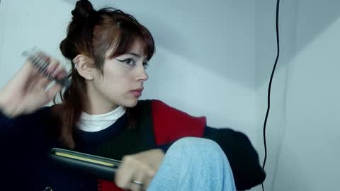 Sara online show from February 2, 2:48 am