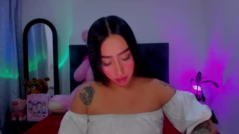 sara_stone03 online show from February 8, 8:52 am