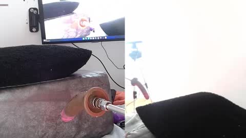 sara velez online show from November 13, 10:18 am