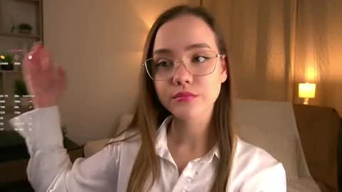 Im Sara  online show from February 25, 6:00 pm