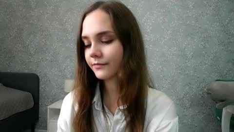 Im Sara  online show from October 4, 7:11 pm