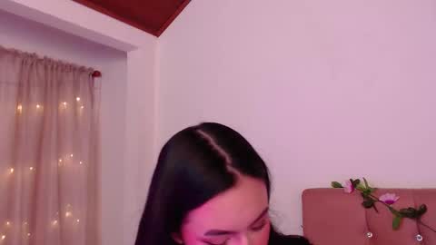          online show from March 3, 2:17 pm