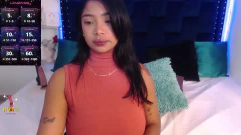 SARAHGIL online show from March 8, 11:49 pm