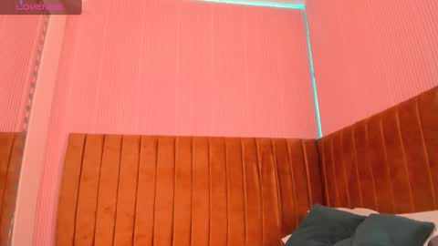 Sara Castillo online show from February 21, 9:34 am