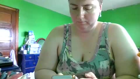 Sarah online show from June 8, 6:31 pm