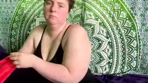 Sarah online show from August 1, 5:47 pm