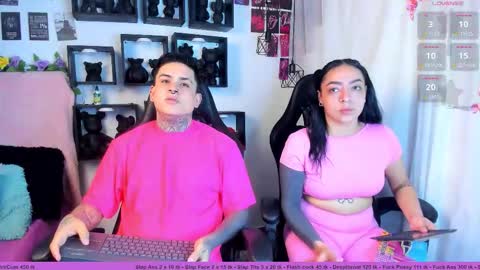 Sarah  Zack online show from November 10, 5:48 pm