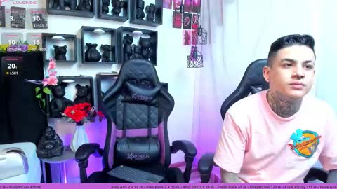 Sarah  Zack online show from October 25, 5:02 pm