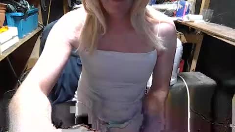 Sarah online show from March 21, 9:41 pm