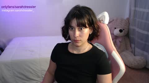 sarahdressler online show from December 8, 3:18 am