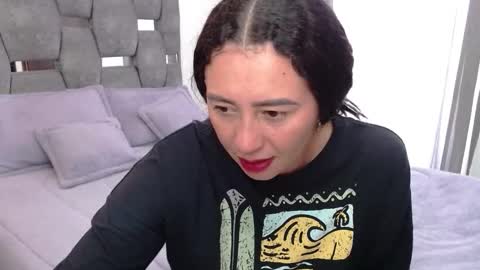 Snapshot of sarahott_1 chatting on September 9, 7:58 pm Lia online show from September 9, 7:58 pm