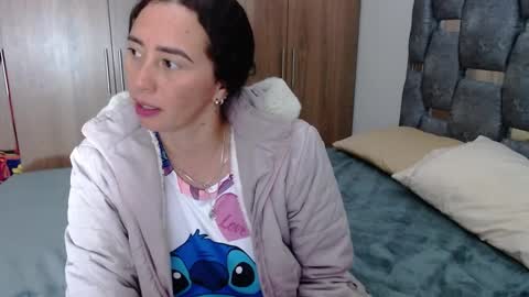 Snapshot of sarahott_1 chatting on February 28, 3:37 pm Lia online show from February 28, 3:37 pm