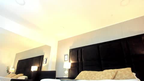 Sara   follow me in insta camila or ar online show from December 19, 11:14 pm