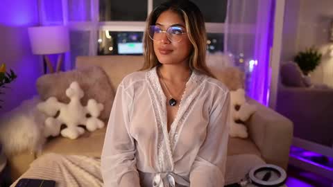 Sara online show from March 6, 1:27 am