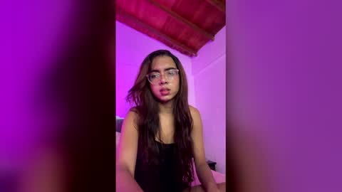 sarasaenz999 online show from March 6, 9:19 am