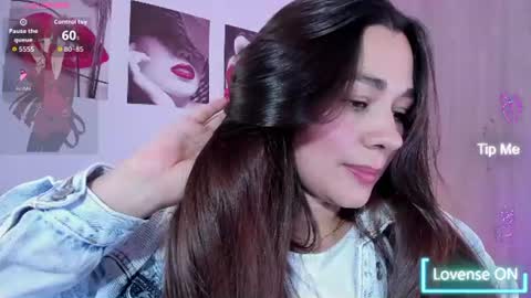 Saray Mendoza online show from June 19, 9:10 pm