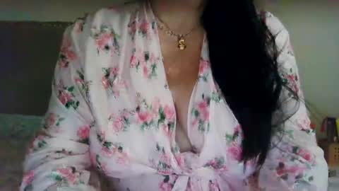 Sara online show from July 5, 2:02 pm