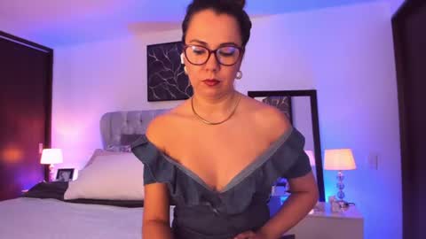 sarha online show from July 4, 1:26 pm