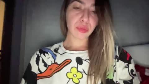 Sarrah online show from November 17, 10:56 pm