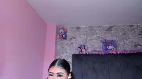 selene  online show from April 15, 7:58 pm