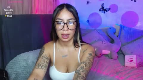 Sasha  Independent model online show from February 20, 7:45 am