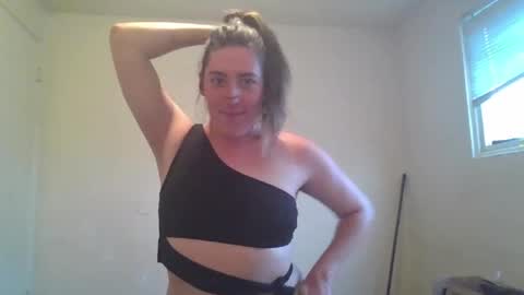 sashax94nmore online show from April 20, 2:14 am